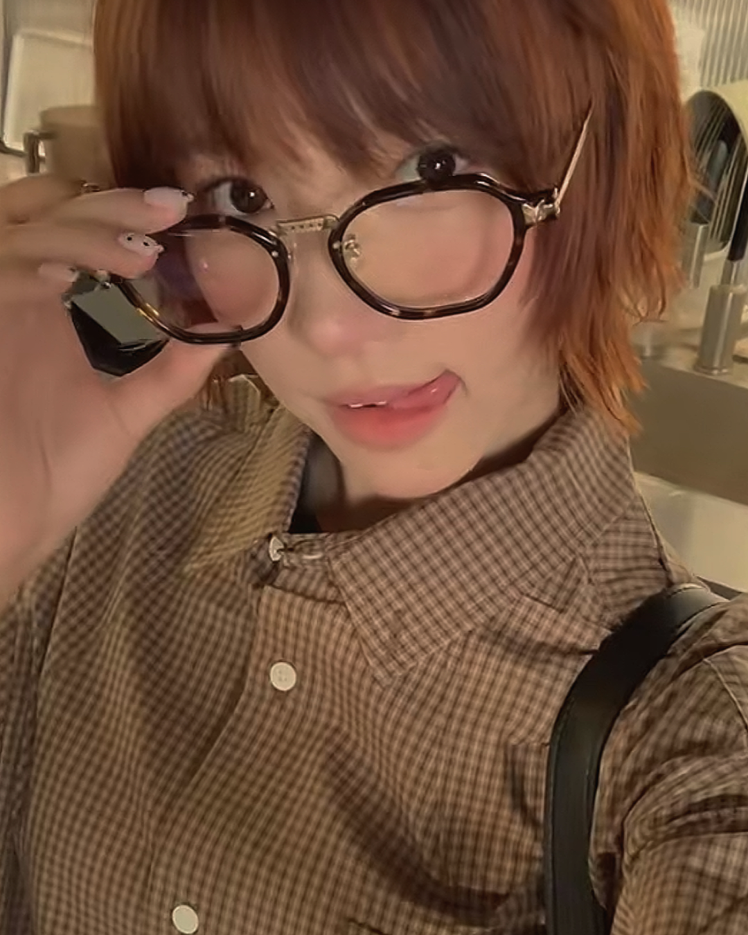 ブラウンチェックシャツ B0012