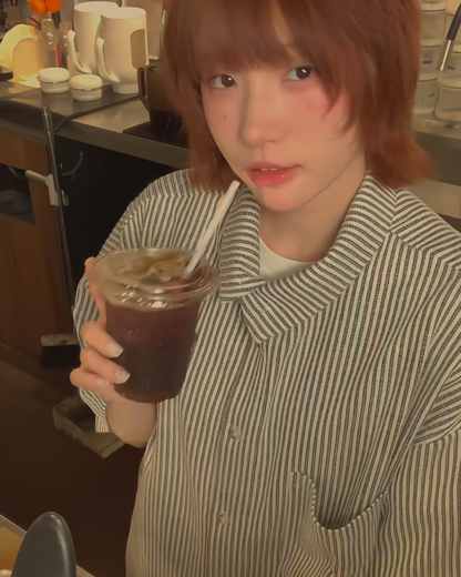 ストライプハイネックシャツ B0017