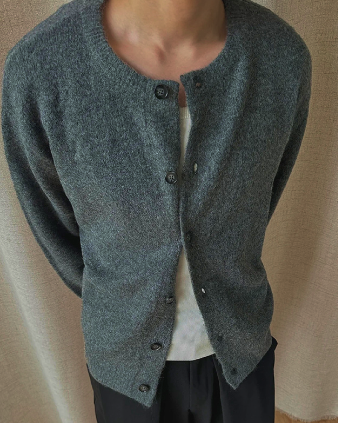 ラウンドネックニットカーディガン B0023