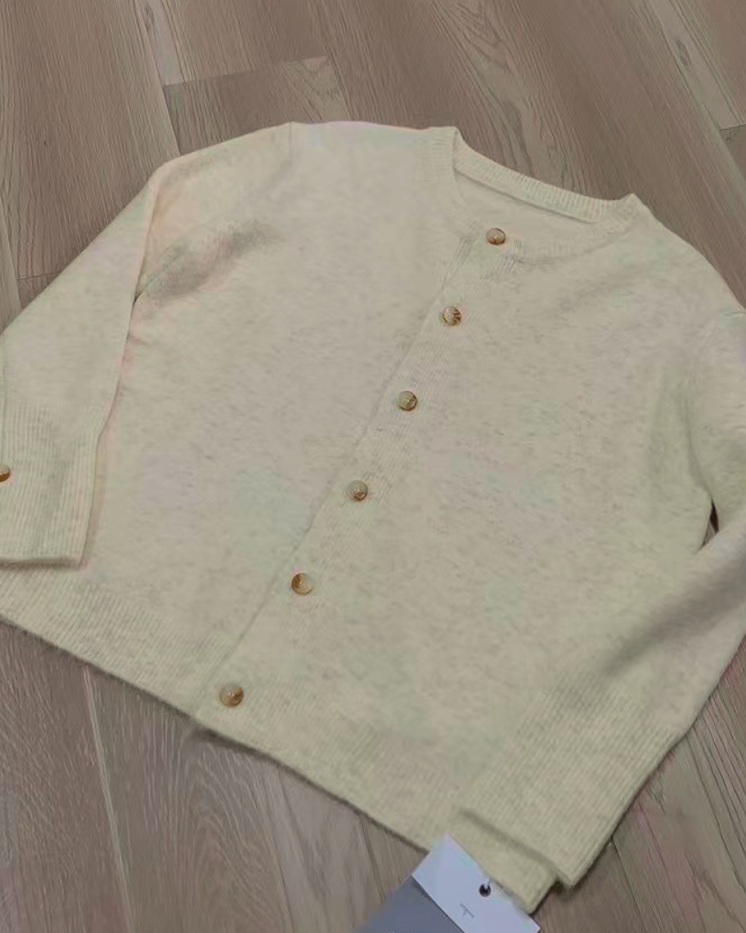 ラウンドネックニットカーディガン B0023