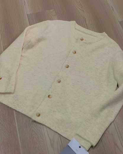 ラウンドネックニットカーディガン B0023