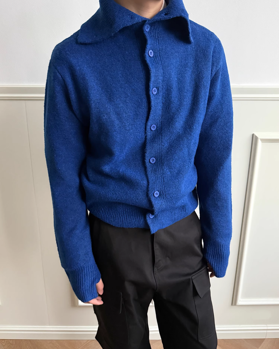 ハイネックボタンニット B0050