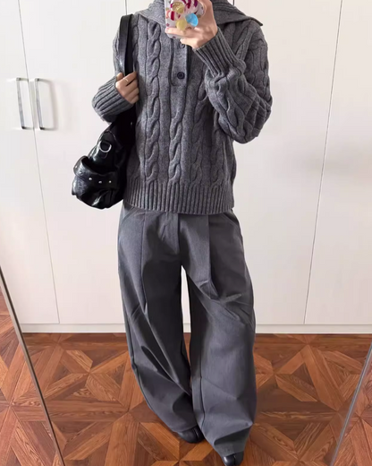 ハイネックボタンケーブルニット B0058