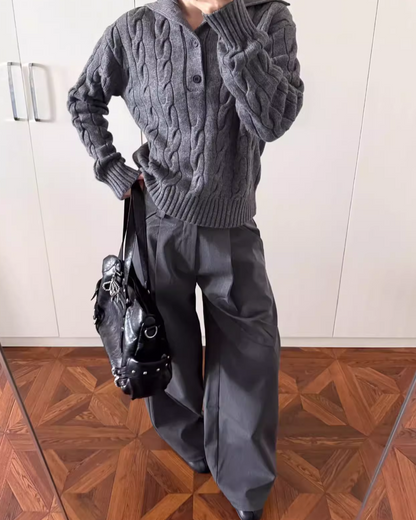 ハイネックボタンケーブルニット B0058