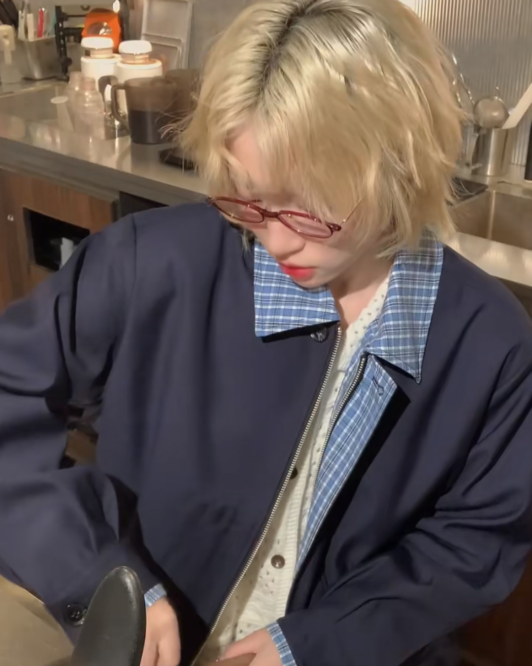 短丈切り替え比翼ジップジャケット B0060