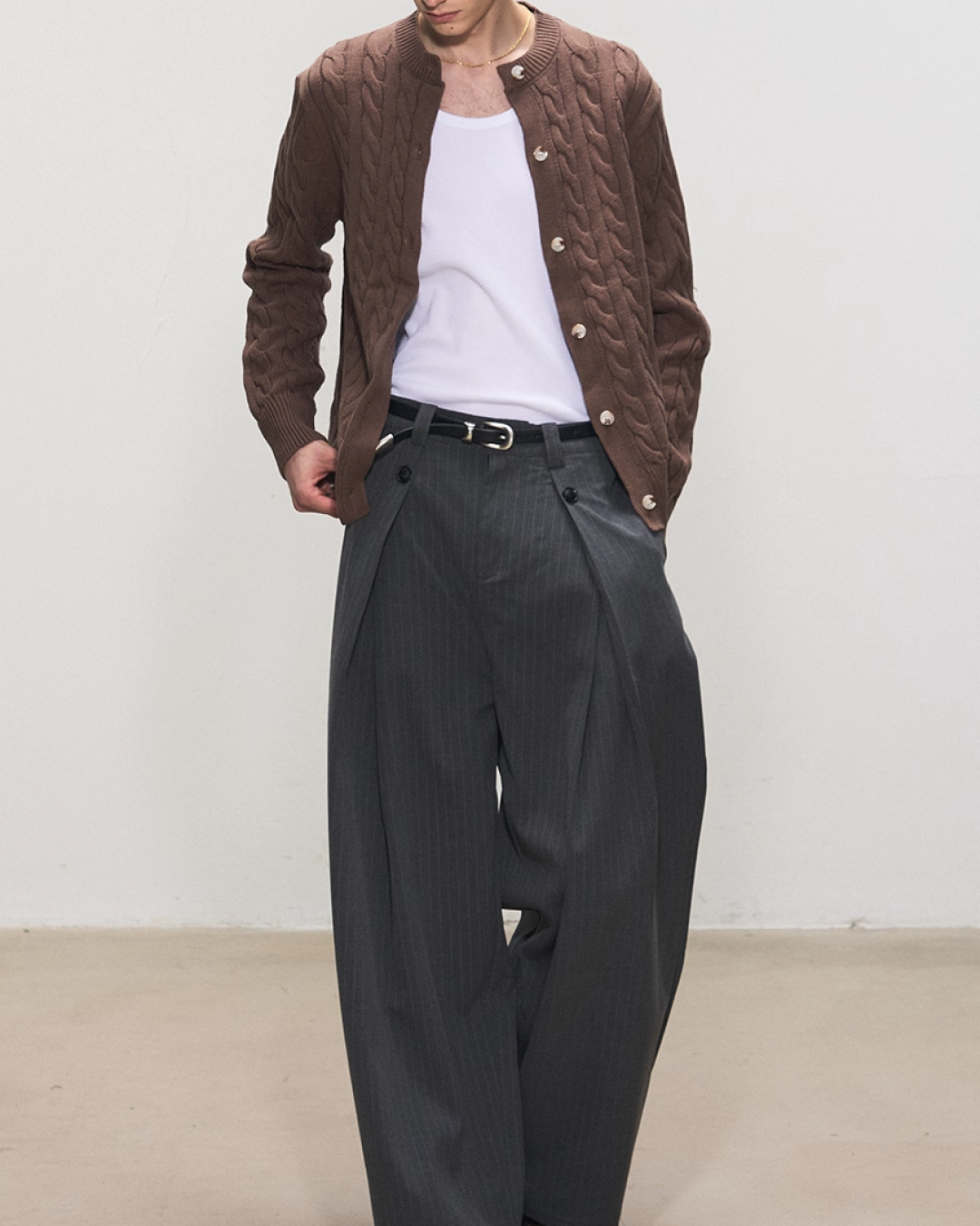 ケーブルニットカーディガン B0062