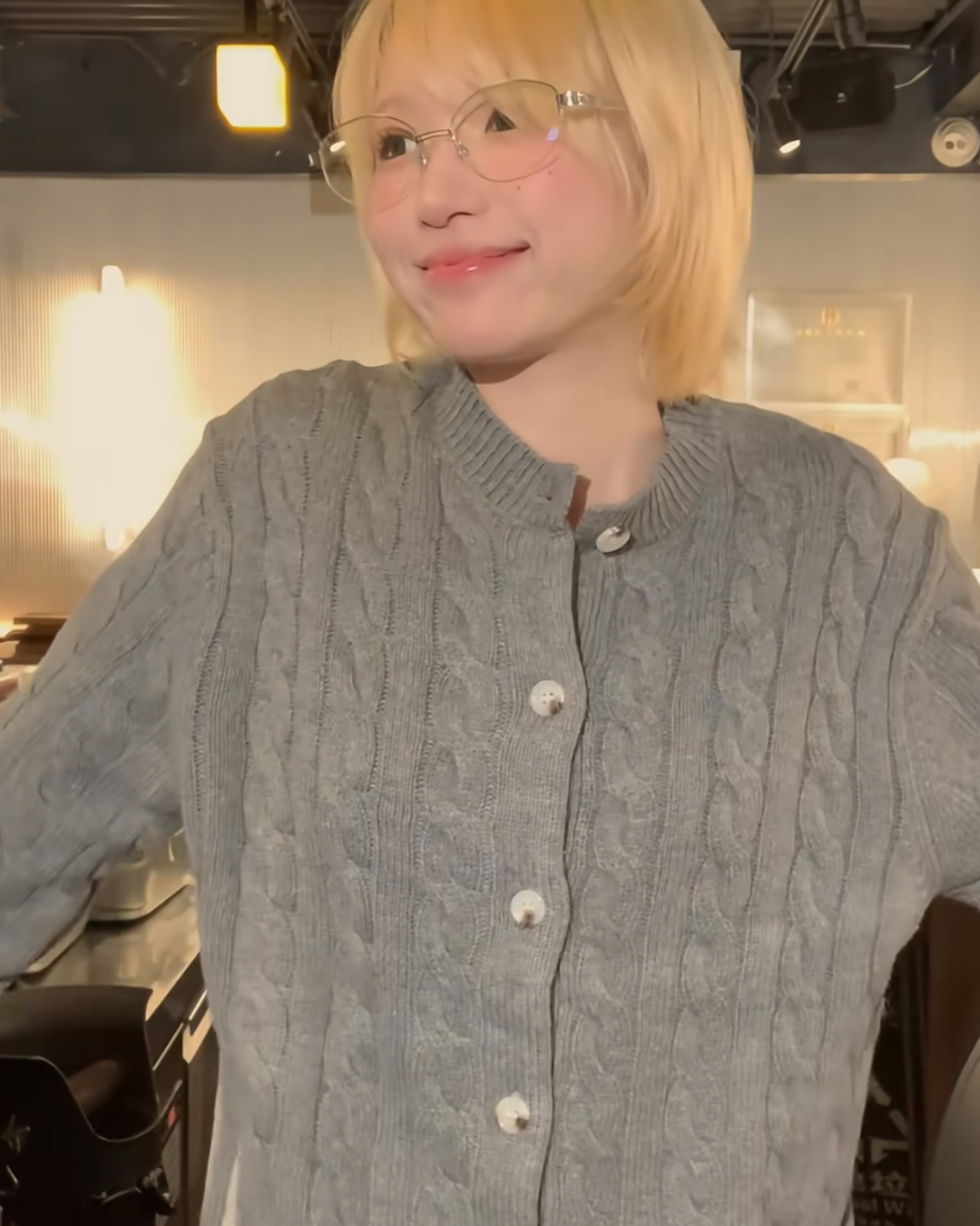 ケーブルニットカーディガン B0062