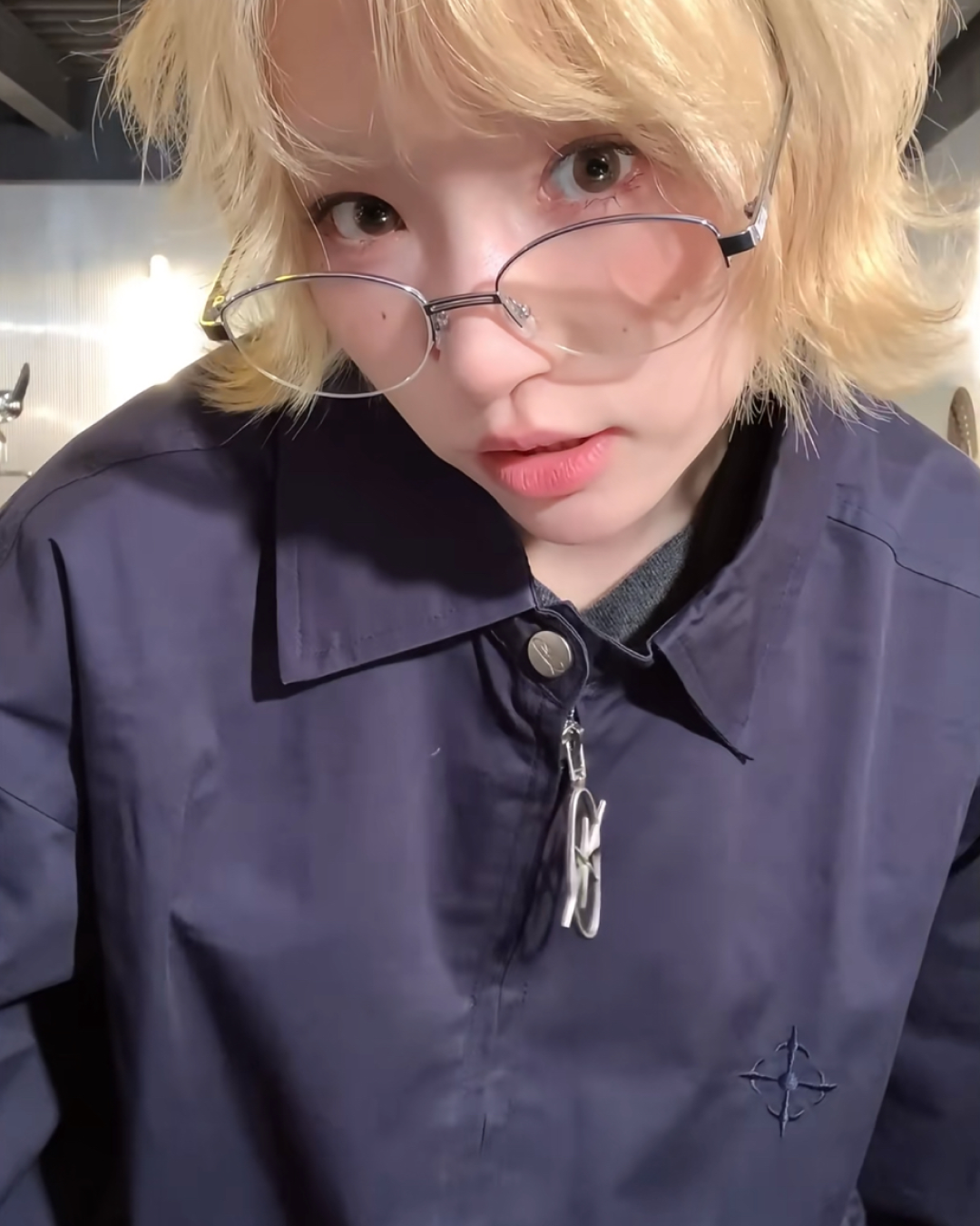 クロスデザインジップジャケット B0068