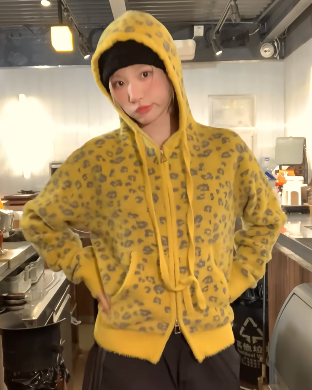 短丈ダブルジップニットパーカー B0070