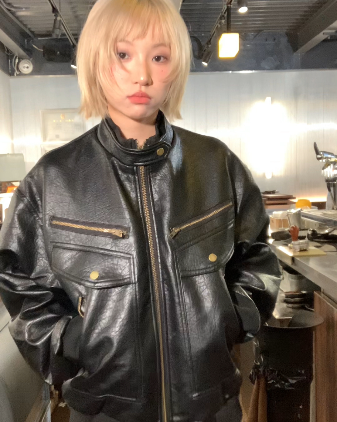 Multi-pocket PU leather jacket B0071