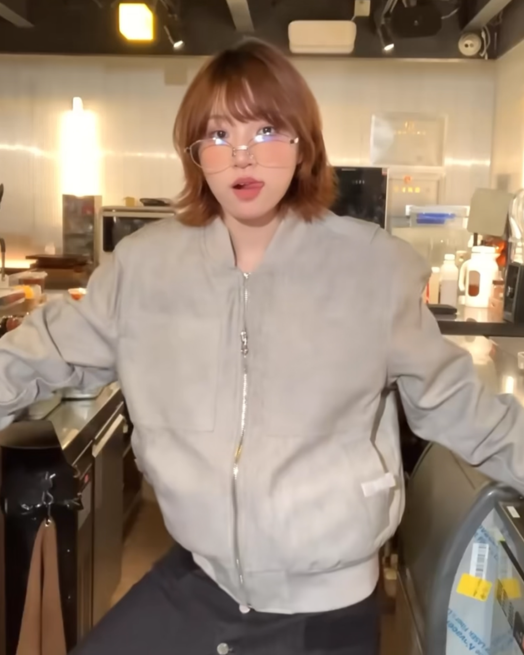 Short Zip Bomber Jacket B0073