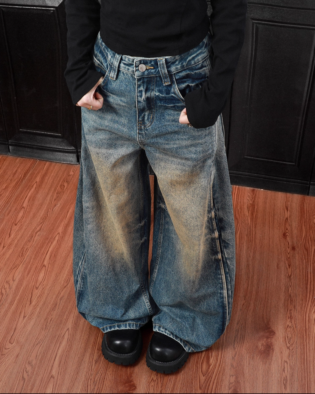 ヘビーウォッシュワイドバルーンデニムパンツ B0083