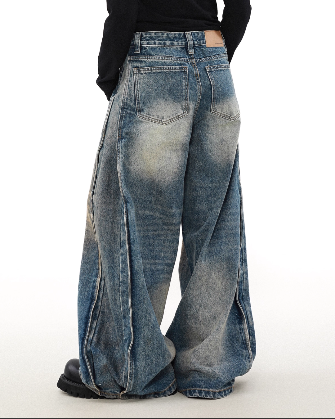 ヘビーウォッシュワイドバルーンデニムパンツ B0083