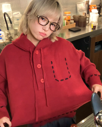 ステッチボタンニットフーディー B0085