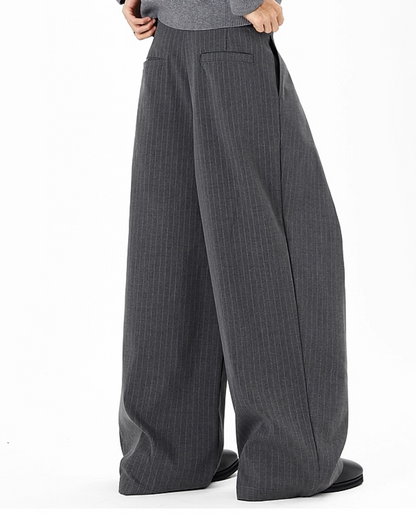 ピンストライプタックワイドスラックス B0086