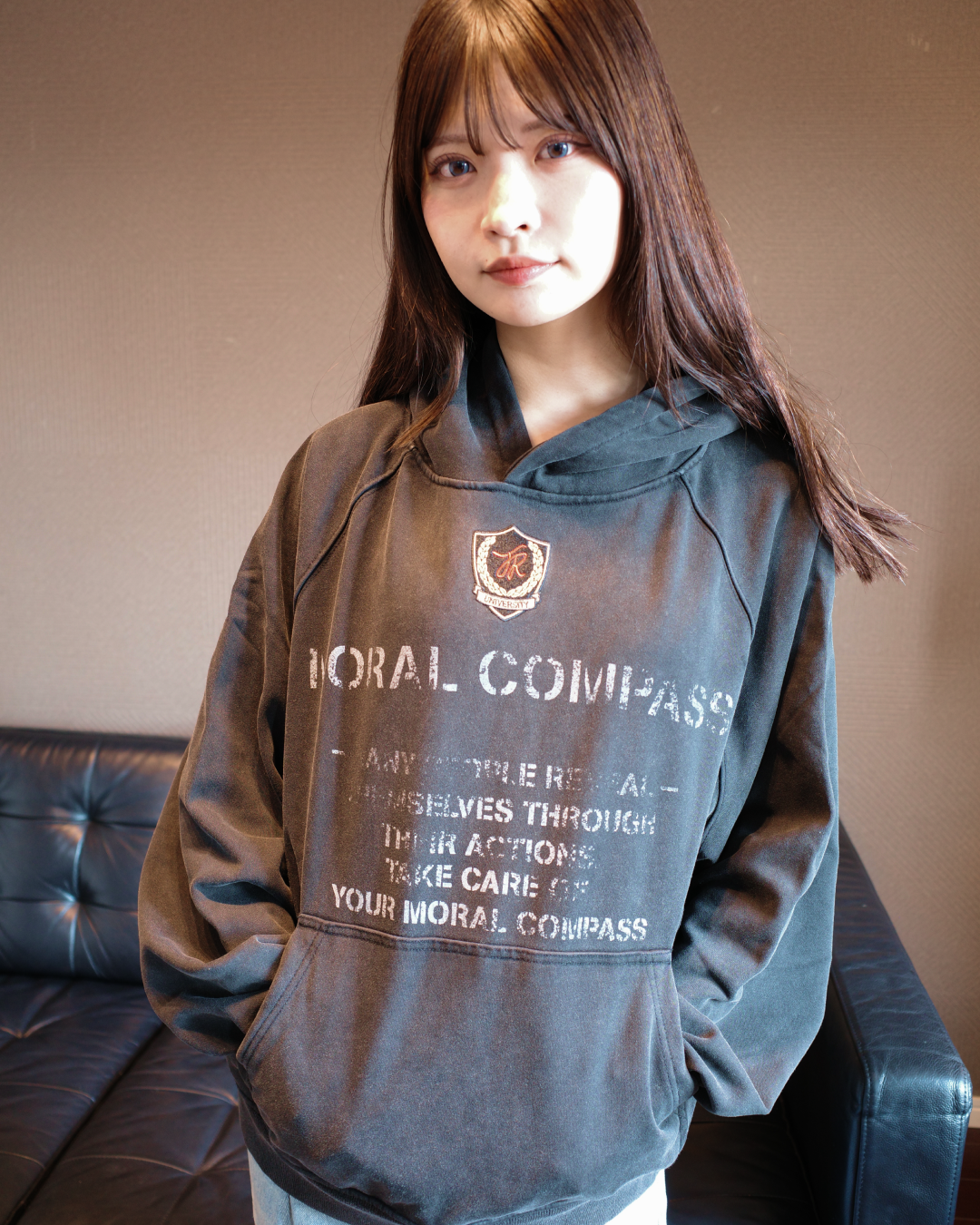 フェードレタリングプルオーバーパーカー MY0004